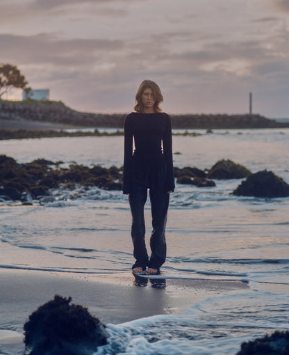 Core Long Sleeve in Black Merino